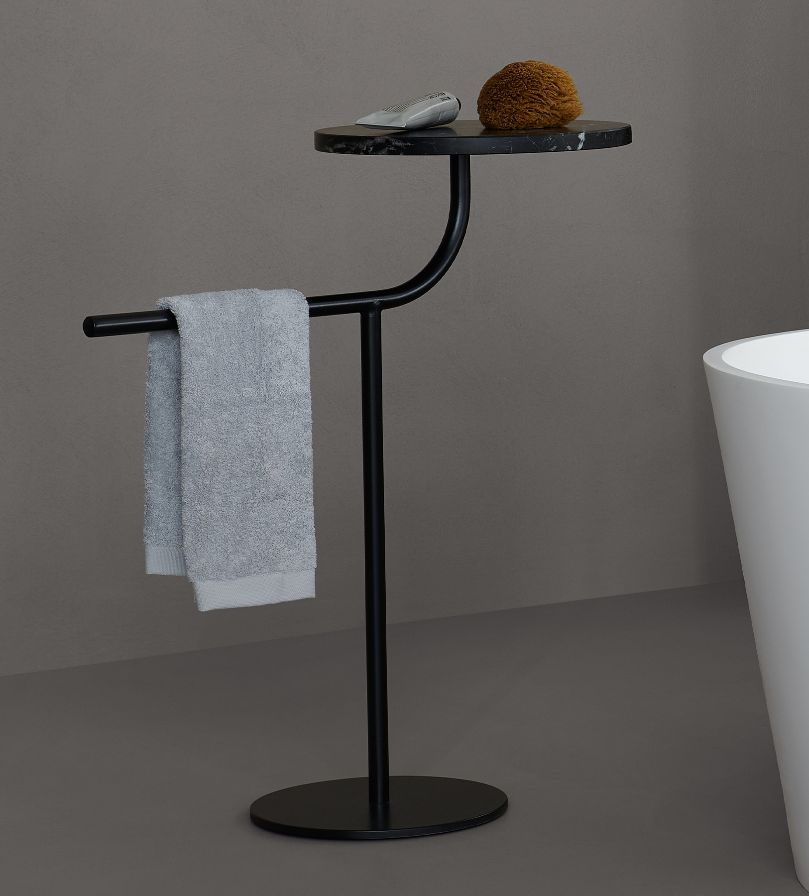 Bivio Freestanding Towel Rack