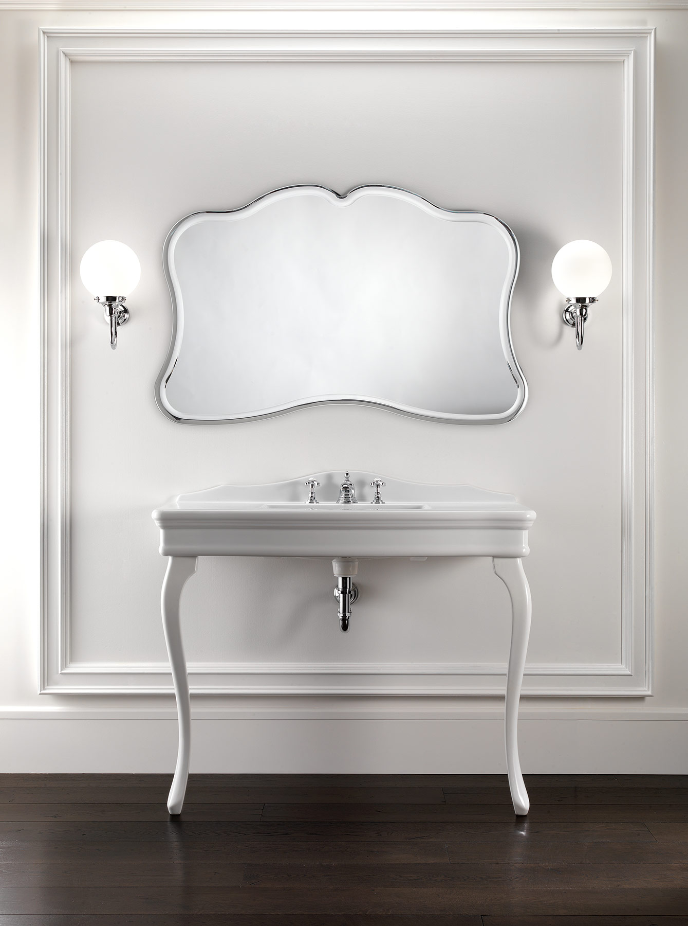 Traditional Colette Wall Mount Console