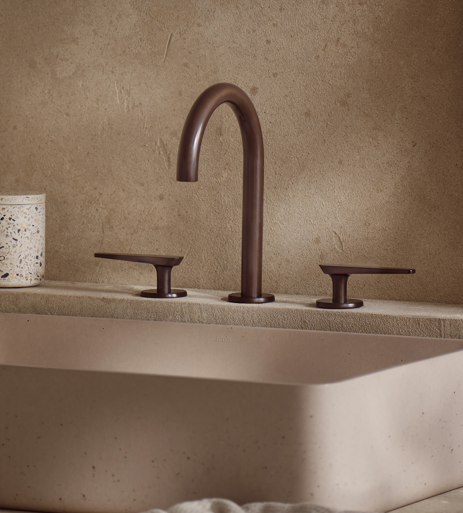 Forme Classic Widespread Faucet