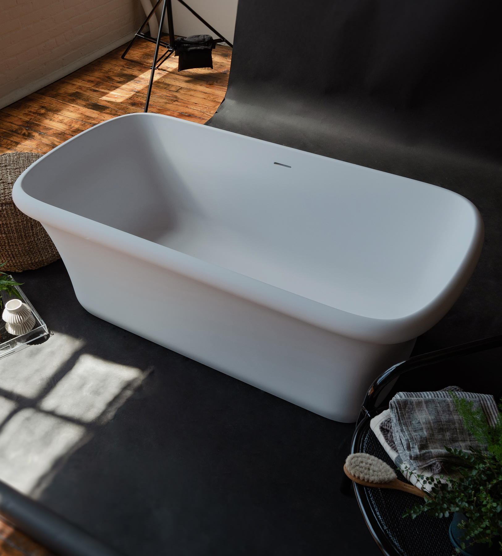Kinney Freestanding Bath