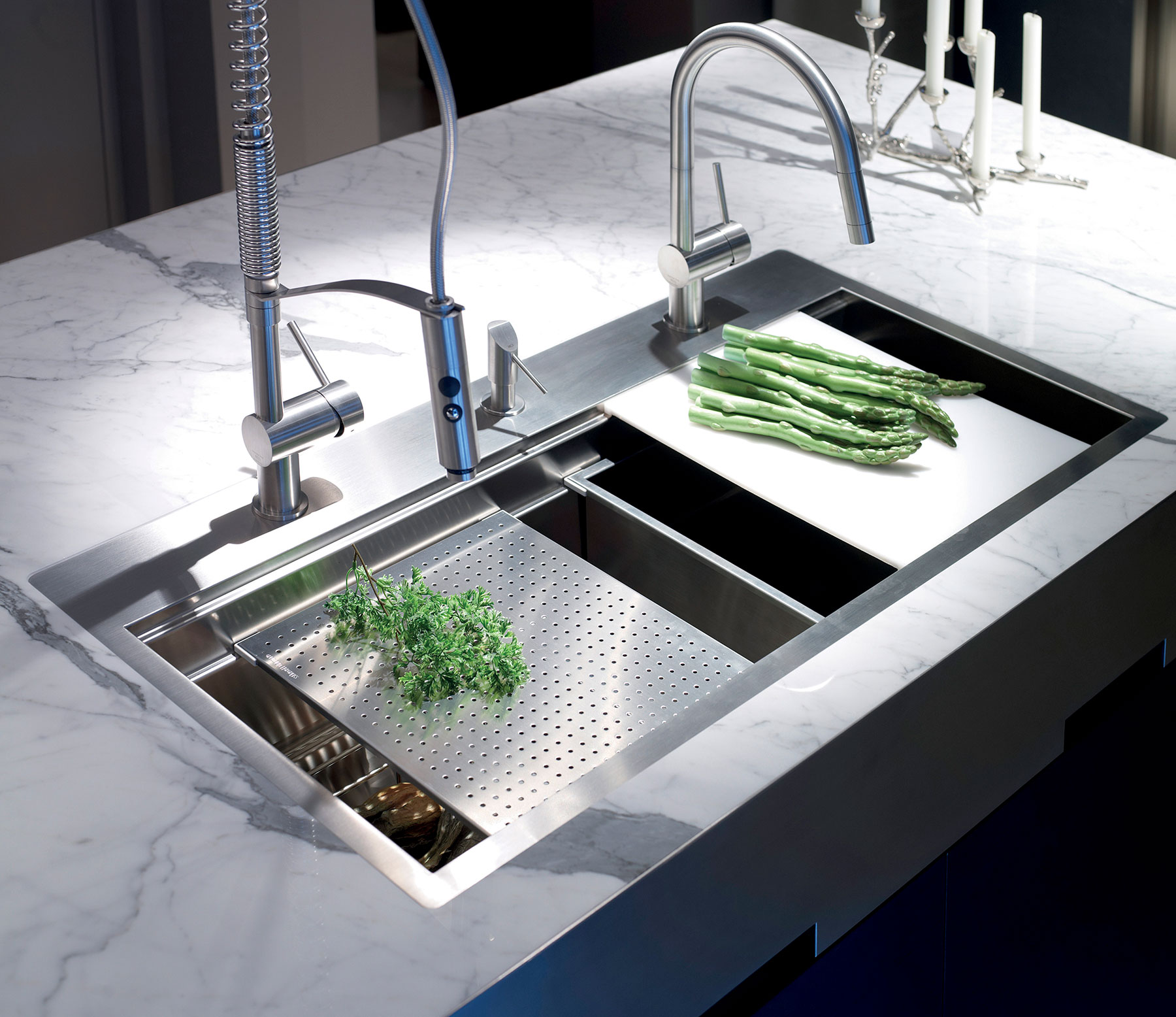 Modern Vela Deck Mount Kitchen Faucet