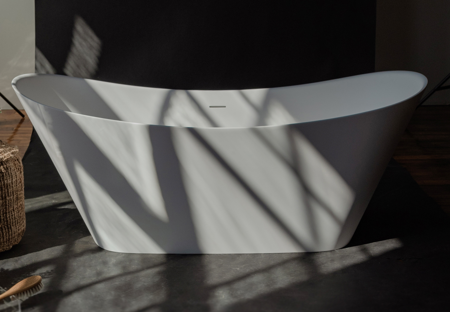 Oku Freestanding Bath